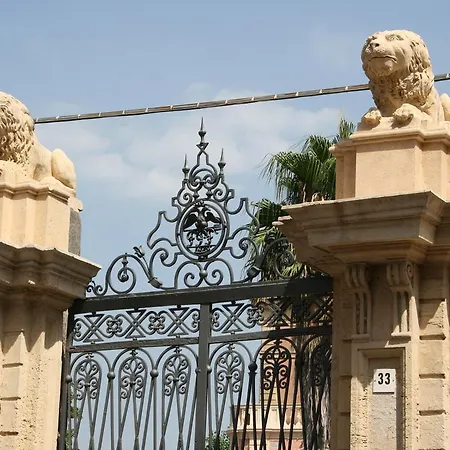 Dei Leoni * Santa Tecla