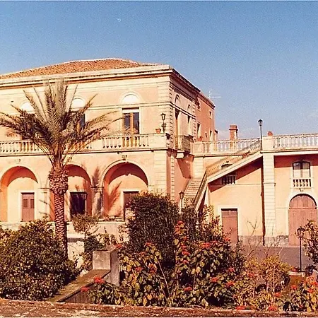 Dei Leoni Holiday home Santa Tecla